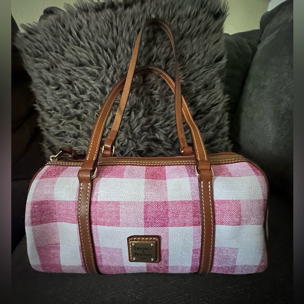 Dooney & Bourke Rowan Satchel bag Euc